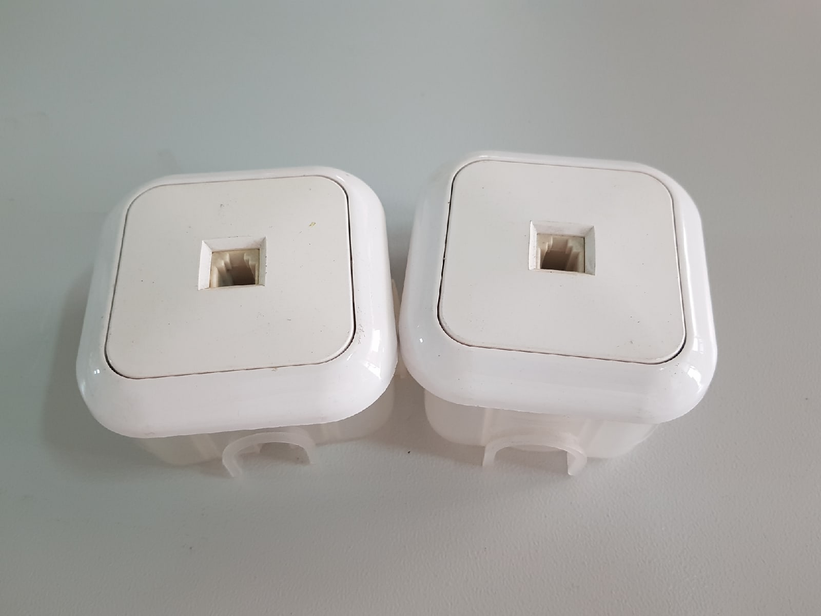 колодка 3гн с/з 16а с крышкой ip44 черный каучук омега iek. розетка pce schuko 16a. размеры розетки для переноски. розетка кабельная techno teeplug 220v. 0300.