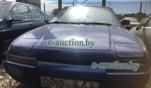 Mazda 323, 1990