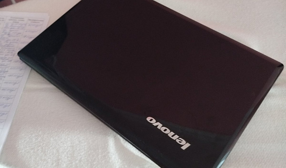 Ноутбук Lenovo