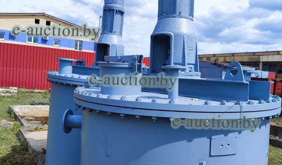 Аппарат с механическими перемешивающими устройствами