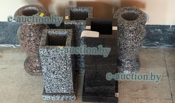 Ваза ритуальная гранитная в ассортименте №4