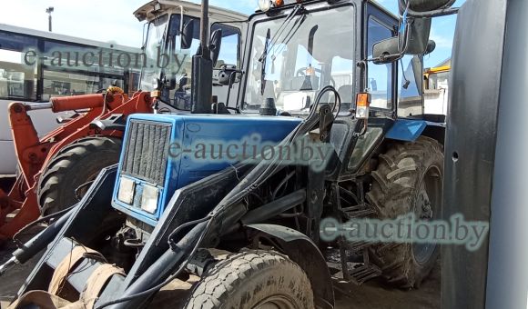 Погрузчик ДМЭ-1000 на базе трактора Беларус 952, 2011