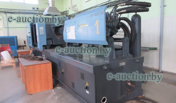 Литьевая машина JW400 TW