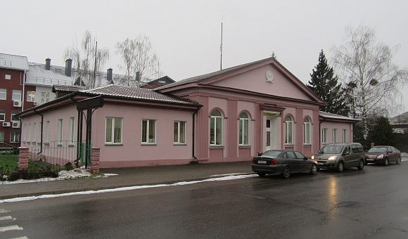 Здание административное в г. Слуцке, площадью 410.9м²