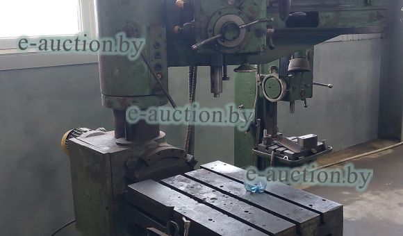 Станок радиально-сверлильный 2153