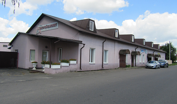 Здание обслуживающего персонала в г. Кобрине, площадью 394м²