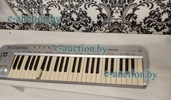 Миди клавиатура 