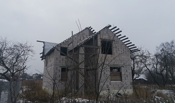 Незавершенное законсервированное капитальное строение в д. Полыковичи 2 (Могилевский район)