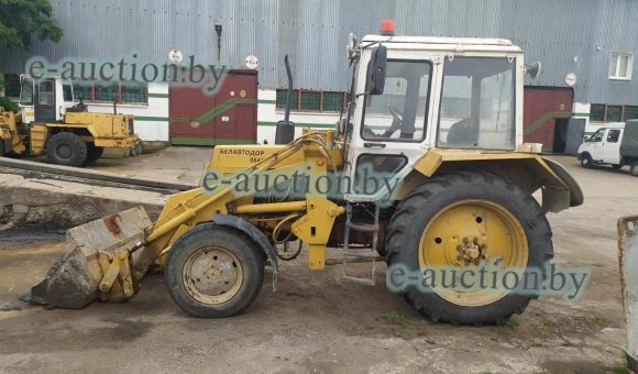 Бульдозер-погрузчик ДЗ 133P2 на шасси МТЗ-82.1 2004