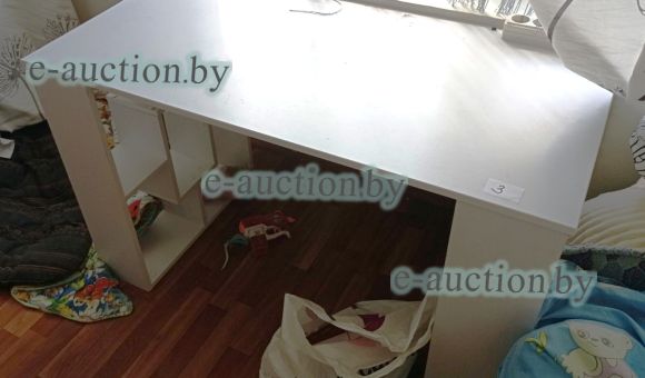 Стол письменный