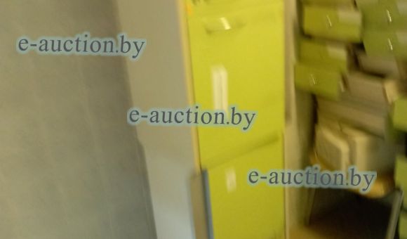 Полка с дверцами в ассортименте