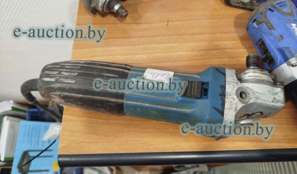 Болгарка MAKITA