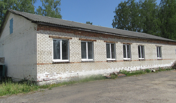 Дом механизатора вблизи п. Тресковщина (Минский район), площадью 262.5 м²