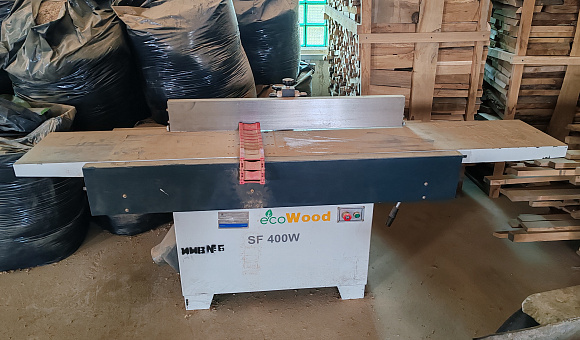 Станок фуговальный с шейперным валом Eco Wood SF-400W Станок фуговальный с шейперным валом Eco Wood SF-400W