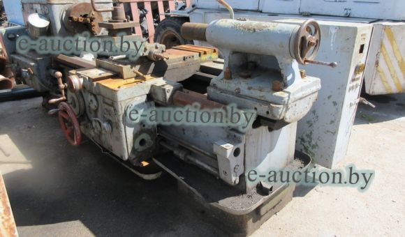 Станок токарно-винторезный 1М63