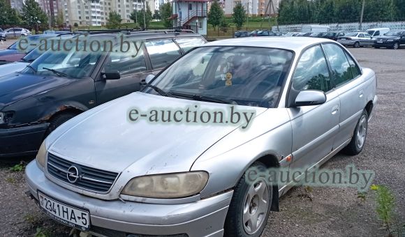 Opel Omega, 1996