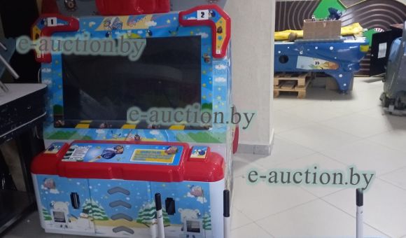 Игровой автомат SNAIL BUMPER CAR