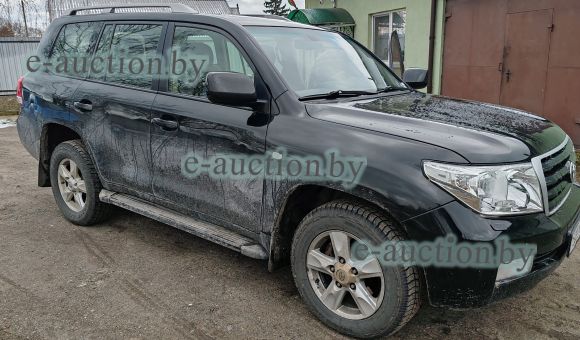 Toyota Land Cruiser, 2011