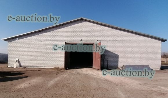Здание склада вблизи д. Добрино (Витебский район), площадью 215.8 м²