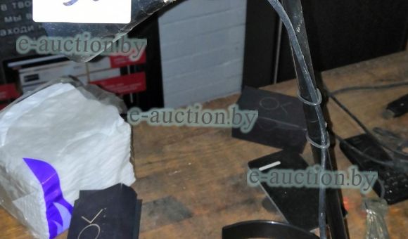 Светильник черного цвета №37