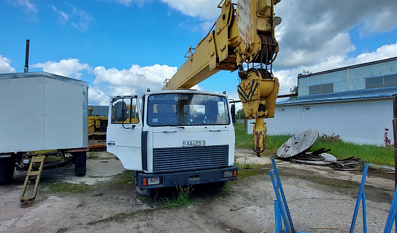 Автокран MAZ 533702 КC 3579, 2006 Автокран MAZ 533702 КC 3579, 2006