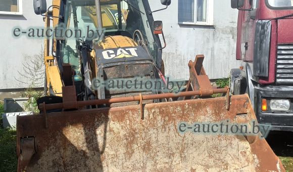 Погрузчик-экскаватор Caterpillar, 2005