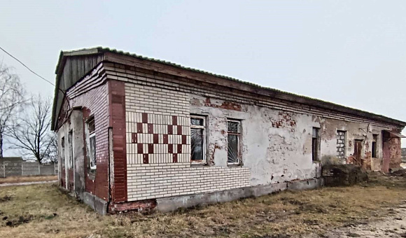 Здание магазина д. Курганье (Смолевичский район), площадью 243 м² Здание магазина д. Курганье (Смолевичский район), площадью 243 м²