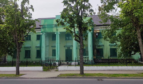 Контора КЭЧ в г. Бресте, площадью 631.8м² Контора КЭЧ в г. Бресте, площадью 631.8м²