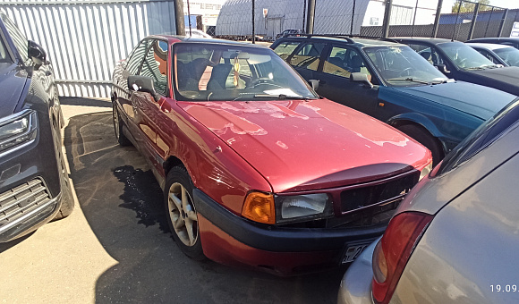 Audi 80, 1990