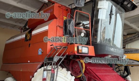 Комбайн зерноуборочный самоходный КЗC-10К, 2006