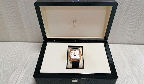 Наручные часы «Patek Philippe» Наручные часы «Patek Philippe»