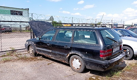 Volkswagen Passat, 1996