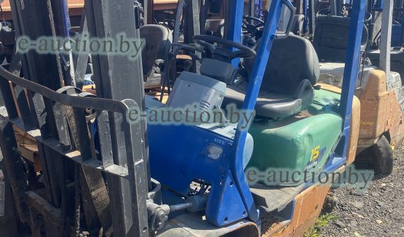 Автопогрузчик Komatsu FD15 T-17