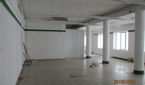 Встроенное кирпичное помещение магазина в г. Мозыре, площадью 590.8 м²
