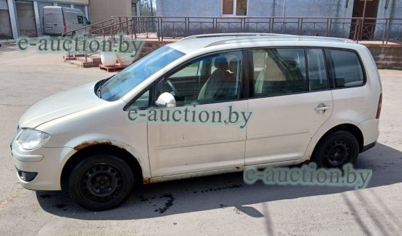 Volkswagen Touran, 2008