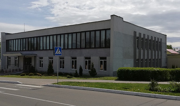 Магазин "Хозтовары" в г. Мяделе, площадью 1310.1 м²
