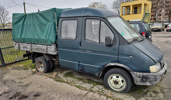 GAZ 330230, 1999