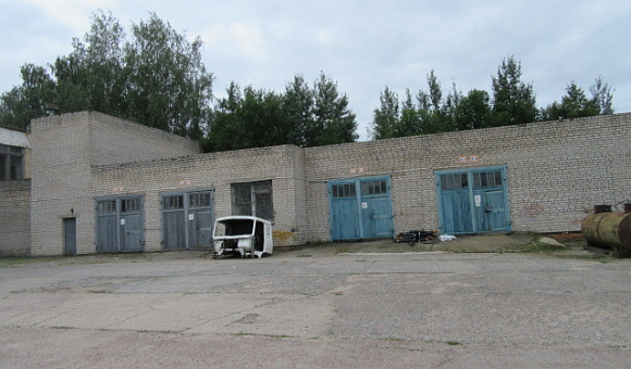 Здание мастерских с гаражом УМ-81 в г. Могилеве, площадью 170.5м²
