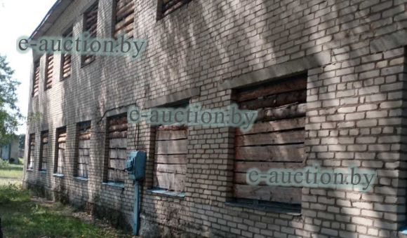 Здание административно-бытового корпуса в г. Рогачеве, площадью 650.3м²