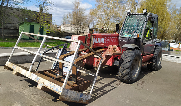 MANITOU MT 1335, 2004