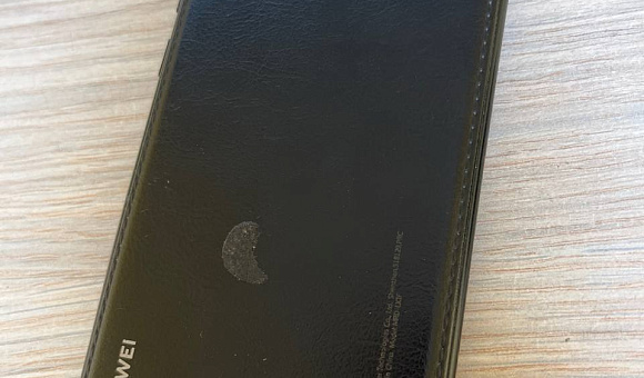 Смартфон Huawei модель MRD-LX1F Смартфон Huawei модель MRD-LX1F