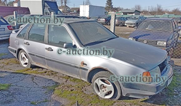 Volvo 440, 1992
