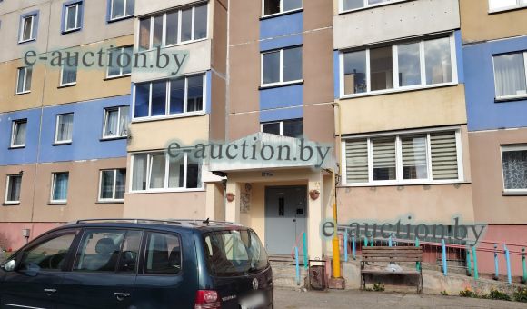 23/50 доли в праве собственности на трёхкомнатную квартиру в г. Витебске, площадью 68.5 м²