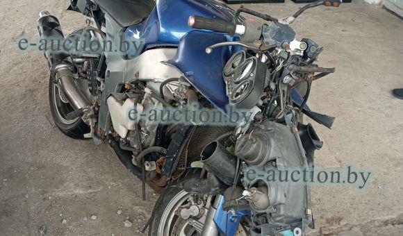 Kawasaki ZX 9R, 1995