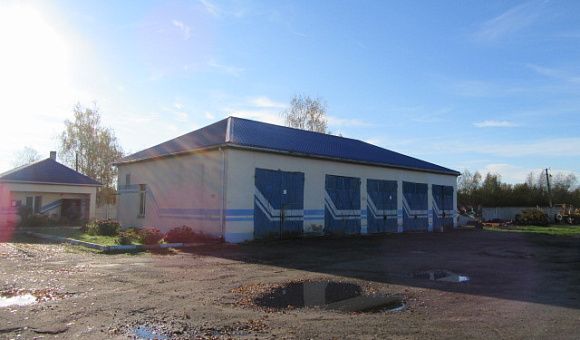 Здание гаража на пять автомашин в г. Горки, площадью 240.4м²