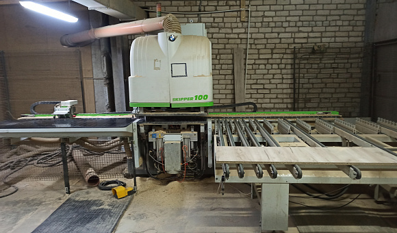 Сверлильный центр с ЧПУ SKIPPER 100 L-BIESSE Сверлильный центр с ЧПУ SKIPPER 100 L-BIESSE