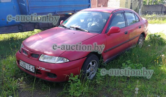 Mitsubishi Carisma, 1998