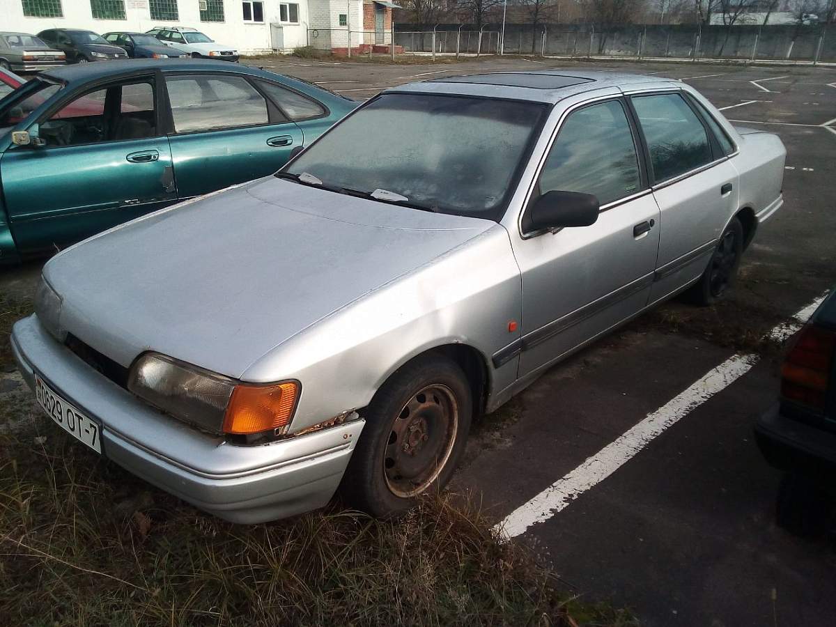 Ford scorpio 1990