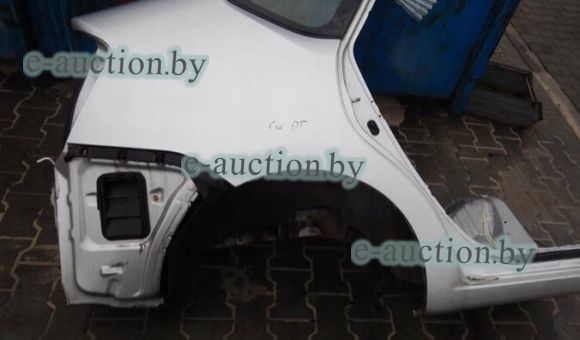 Крыло заднее правое Toyota Prius