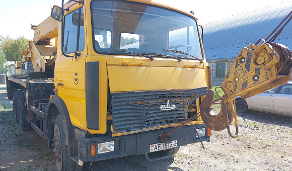 Автокран МАZ 6303 A3 KC-55727-7, 2009